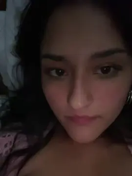 Flopi1barra  live sex cam