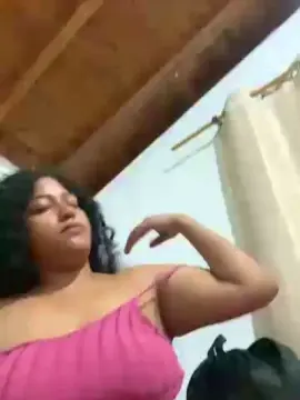 Laura282002  live sex cam