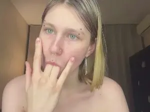 AntoniaEves  live sex cam