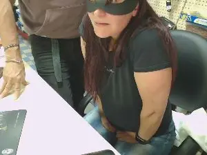 Cp_Laura  live sex cam