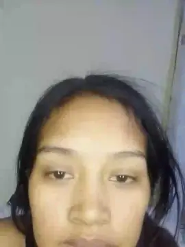 Sexybelle4  live sex cam