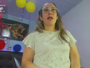 MilaHall_x  live sex cam