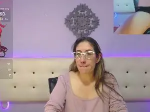 MilaHall_x  live sex cam