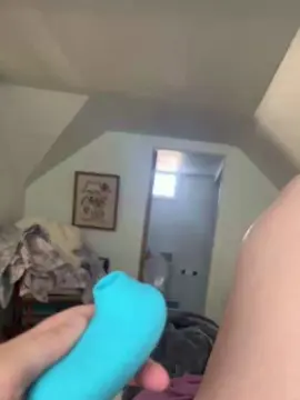 SexyNRedi22  live sex cam