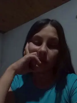 Curvylu_20  live sex cam