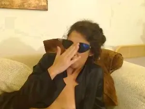 Eyeless26  live sex cam