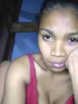 Nathalie98  live sex cam