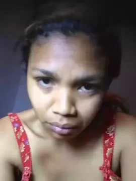 Nathalie98  live sex cam