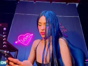Sweetamgeline  live sex cam