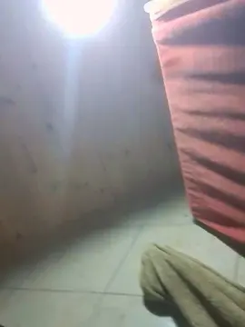 Malenagsamigma3  live sex cam