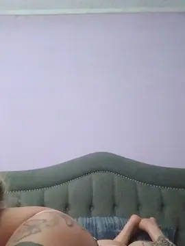 Belubelen26  live sex cam