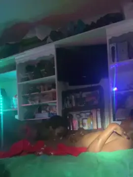 Shyebony23  live sex cam