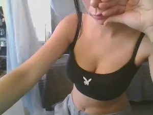 Dasiam  live sex cam