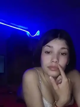 Dulcechica4  live sex cam