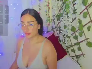 Sofia_c04  live sex cam