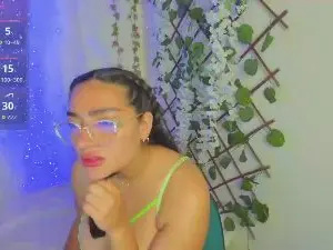 Sofia_c04  live sex cam