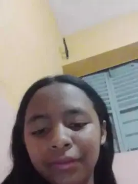 Vanie5  live sex cam