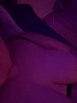 Luaa_xxx  live sex cam
