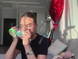 EdenPlaczek  live sex cam