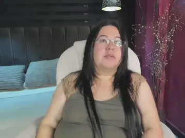 Hirenne_  live sex cam