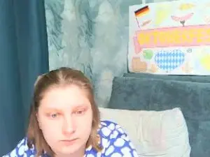 Loooving_Emma  live sex cam