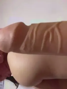Sugarbabyyyhot  live sex cam