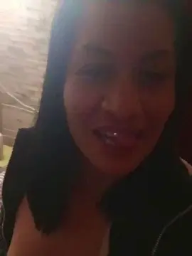 Lu884  live sex cam