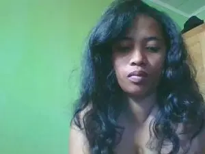 Alyahkelly  live sex cam