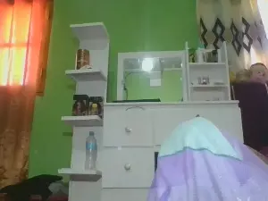 Alyahkelly  live sex cam