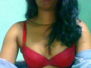 Alyahkelly  live sex cam