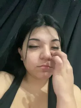 Cristal001  live sex cam
