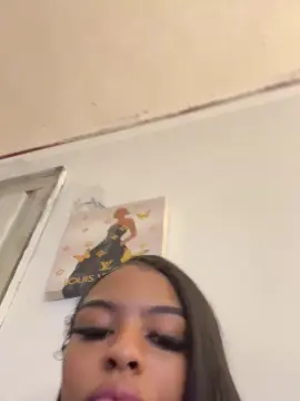 Aritheone  live sex cam