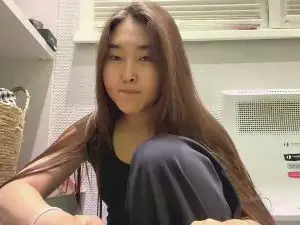 ElisabethSaade  live sex cam