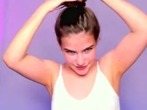 Adrialii  live sex cam