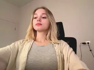 AlethaStewart  live sex cam