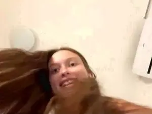 ShaylaWalstad  live sex cam