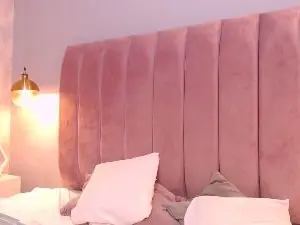 FreyaThorsen  live sex cam