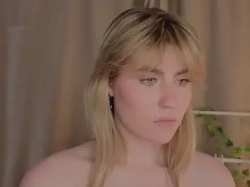 MaireRosiles  live sex cam