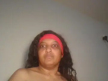 BawseBae  live sex cam