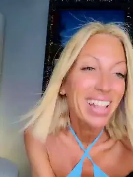 Ladyblue  live sex cam