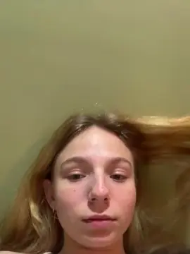 Olha_00  live sex cam