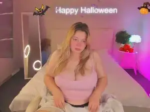 WetLuna1  live sex cam