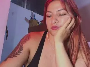 Katieskake25  live sex cam