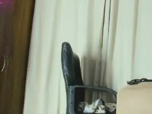 Marianaobregon  live sex cam