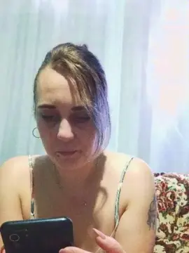 Alessia189412  live sex cam