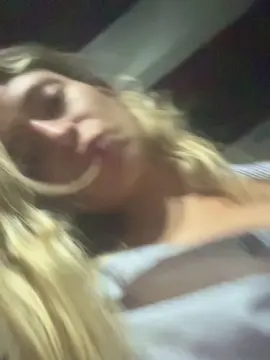 Giii  live sex cam