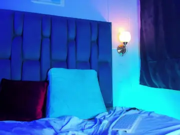 GisseltLane  live sex cam