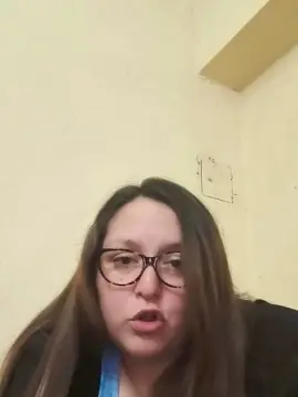Solcurvytriplxx  live sex cam