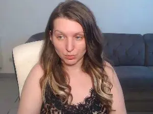 Glamyglam  live sex cam