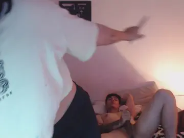 Hotthreesome6  live sex cam